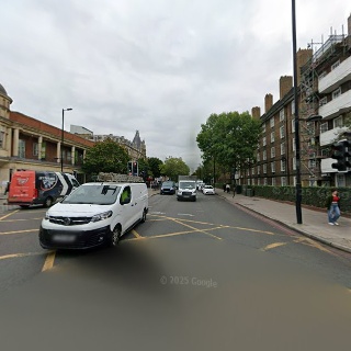 Instant Street View London 51.556126,-0.117092 | Instant Google Street View